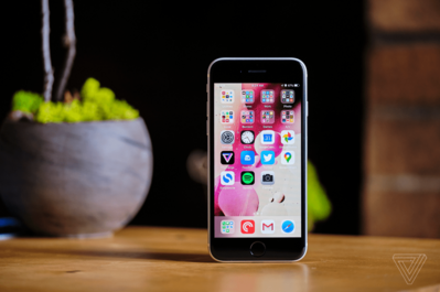 Đánh giá đầu tiên về iPhone SE 2020