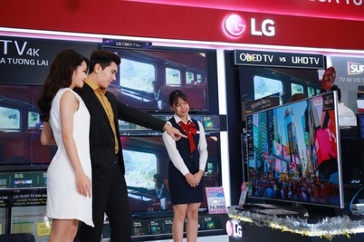 LG tung ra 30 mẫu TV 4K đón mùa mua sắm Tết
