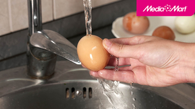 Nên rửa trứng gà trước khi bảo quản trong tủ lạnh không?