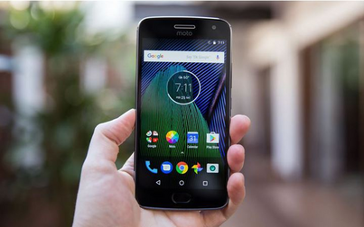 Trên tay Motorola G5S Plus: Thiết kế chắc chắn, camera kép đáng giá